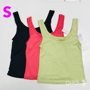 NWT 3 pcs Plaid Textured U-Neck Camisoles